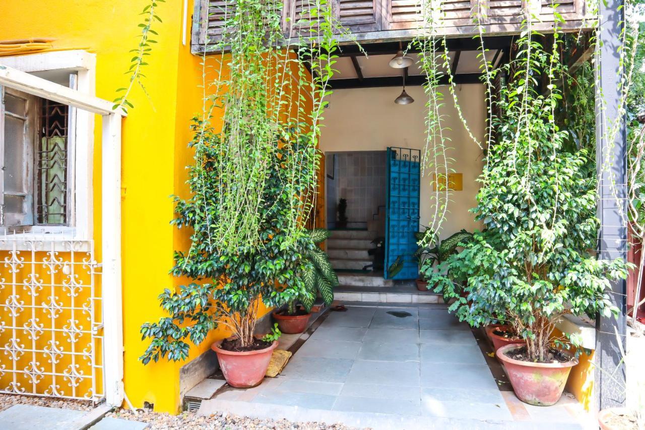 5/4 - Calcutta'S Freshest Bnb Exterior photo